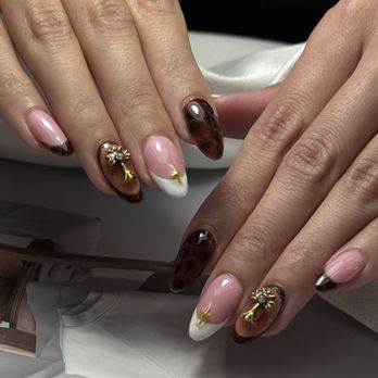 K-Lux Nails - Nail Salons Near Me - Pleasant Hill, California K-Lux Nails - Nail Salons Near Me - Pleasant Hill, California