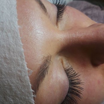 Fancy Flutter - Classic lash application - Eyelash Service Near Me - Duluth, Georgia