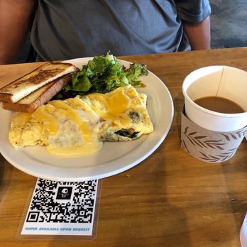 Egghead Cafe - Popeye Omelette with White Toast and House Blend Coffee - Coffee & Tea Near Me - Honolulu, Hawaii Egghead Cafe - Popeye Omelette with White Toast and House Blend Coffee - Coffee & Tea Near Me - Honolulu, Hawaii