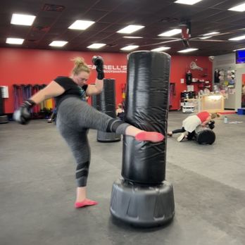 Farrell's Extreme BodyShaping - Boxing Near Me - Maple Grove, Minnesota Farrell's Extreme BodyShaping - Boxing Near Me - Maple Grove, Minnesota