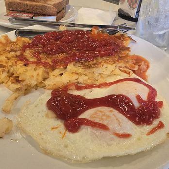 Mr D's - Eggs Hash Browns and Toast - American Near Me - Placentia, California