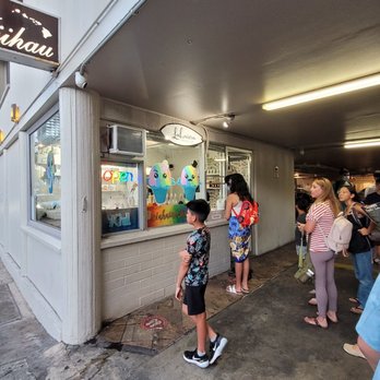 Lahaina Shave Ice - Front of business - Desserts Near Me - Honolulu, Hawaii Lahaina Shave Ice - Front of business - Desserts Near Me - Honolulu, Hawaii