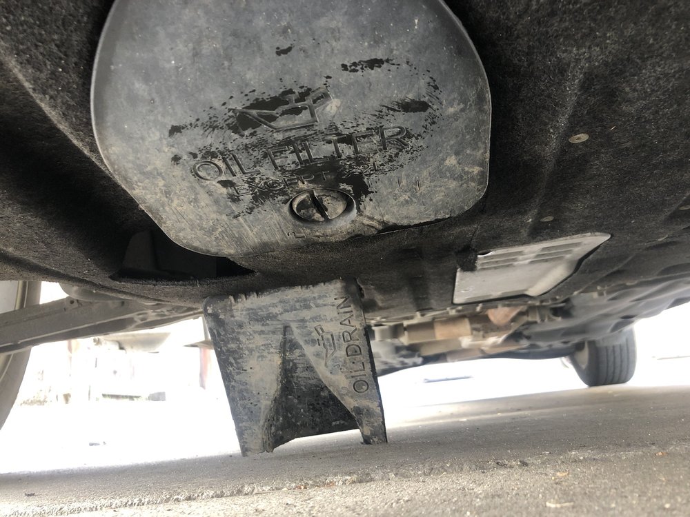 OIL CAN HENRY’S 18 Photos & 69 Reviews 1042 N Davis Rd, Salinas