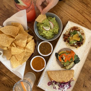 Merkado - Chips and guacamole and salsa, 3 tacos, Paloma and watermelons agua Fresca - Mexican Near Me - San Francisco, California Merkado - Chips and guacamole and salsa, 3 tacos, Paloma and watermelons agua Fresca - Mexican Near Me - San Francisco, California