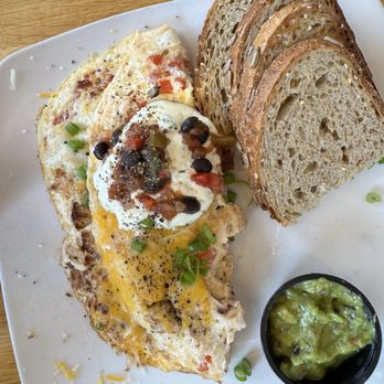 Silver Diner - California Omelette - Diners Near Me - Lanham, Maryland
