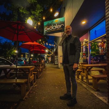The Pedaler - My trivia partner - Bars Near Me - Springfield, Oregon