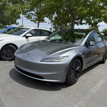 Fix Auto Rocklin - Tesla - Body Shops Near Me - Rocklin, California