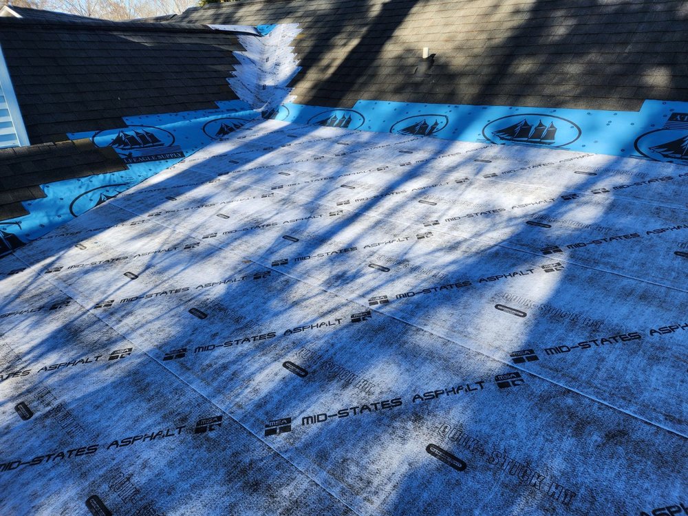 Slide of Donnie Long Roofing