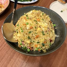 Golden egg fried rice