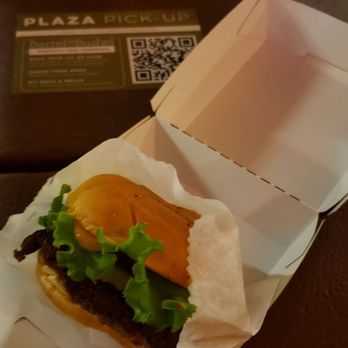 Shake Shack Tysons Corner - Shack burger - Burgers Near Me - McLean, Virginia