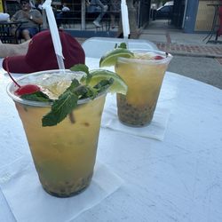 Sonic Bar & Grill - Passion fruit Mojito