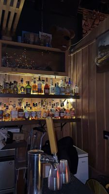 Sycamore Den by null