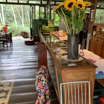 Restaurante Lá - Reception - Brazilian Near Me - Petrópolis, RJ