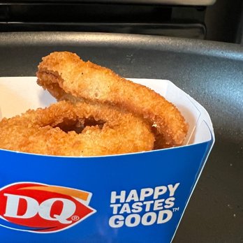 DQ Grill & Chill Restaurant - This is really small, just 5 tiny rings for $3.19 +tax... did I get ripped off...??? - Ice Cream & Frozen Yogurt Near Me - Acworth, Georgia
