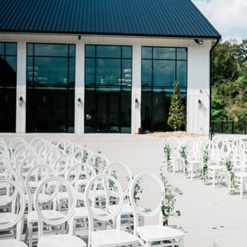 Nichols Heir - Venues & Event Spaces Near Me - Sevierville, Tennessee Nichols Heir - Venues & Event Spaces Near Me - Sevierville, Tennessee