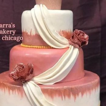 Parra's Bakery - a cake with a crown on top - Patisserie/Cake Shop Near Me - West Chicago, Illinois