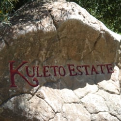 Kuleto Estate - Entrance