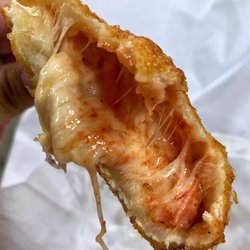 Avenue Steaks & Pizza - Florida Style Inside Out