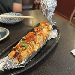 Kiyora Sushi - Baked salmon roll