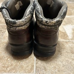 Boyer's BootnShoe - Worn padded collars of same Timberland boots.