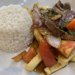 Lomo Saltado