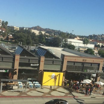 Shake Shack Glendale - Queue as always - Burgers Near Me - Glendale, California Shake Shack Glendale - Queue as always - Burgers Near Me - Glendale, California