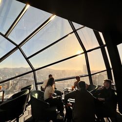 The View Lounge - Beautiful pics right before sunset.