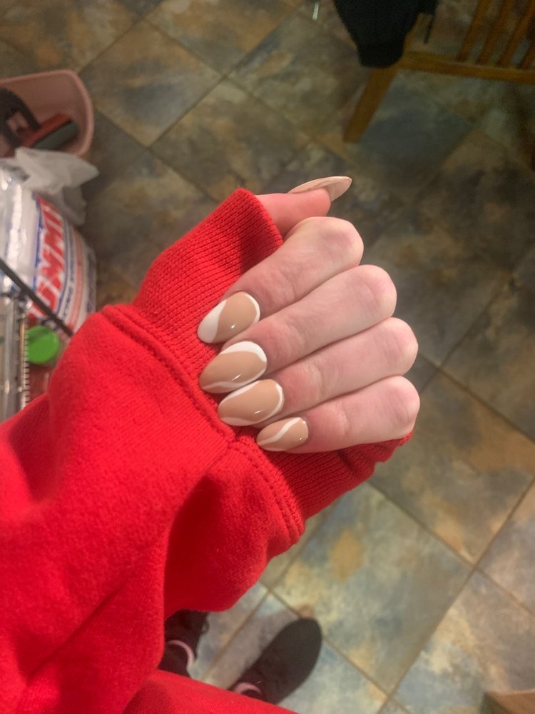 DAVIS NAILS Updated September 2024 24 Reviews 6611 Crain Hwy, La