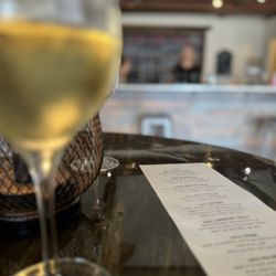 Frisby Cellars - Beautiful place on the harbor to have wine and a snack.