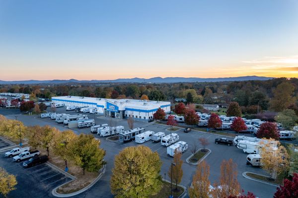 CAMPING WORLD - ROANOKE - Updated April 2026 - 68 Photos & 88 Reviews ...