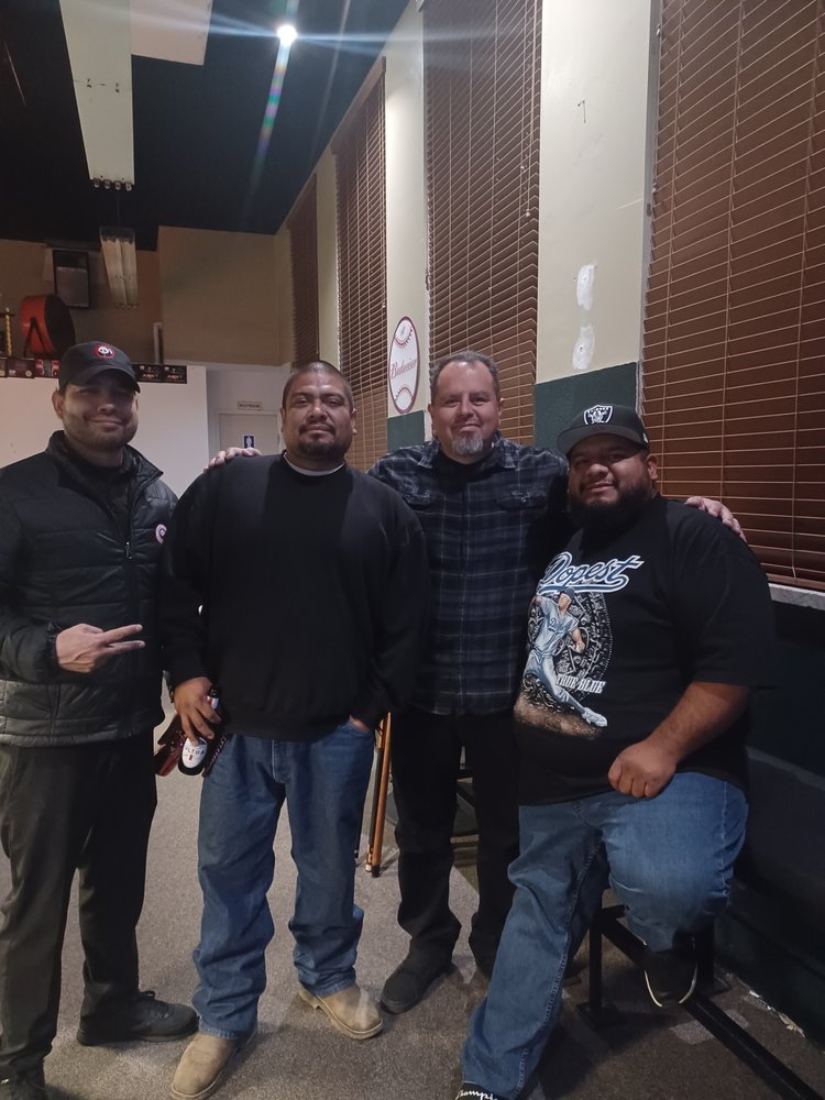 LAZOS POOL HALL Updated October 2024 801 Baker St, Bakersfield