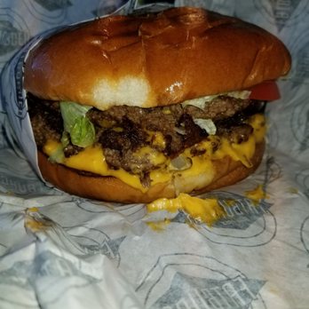 Fatburger Amp Buffalo S Express Takeout Delivery 119 Photos 58 Reviews Burgers 6039 Precinct Line Rd North Richland Hills Tx Restaurant Reviews Phone Number Menu Yelp