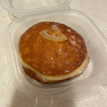 Mama’s on Main - Limoncello Bomboloni - Wine Bars Near Me - Covington, Kentucky Mama’s on Main - Limoncello Bomboloni - Wine Bars Near Me - Covington, Kentucky
