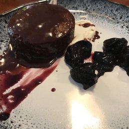 Gooey Caramel Cake