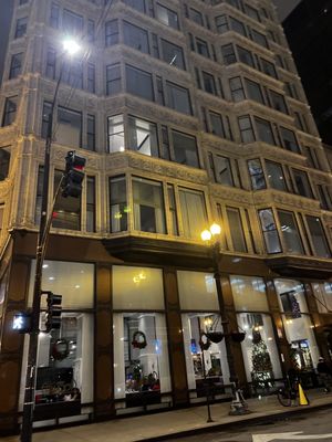 Staypineapple, An Iconic Hotel, The Loop Chicago by null