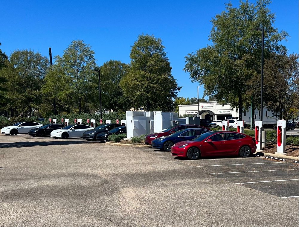 TESLA SUPERCHARGER Updated June 2024 2567 Berryhill Rd, Montgomery