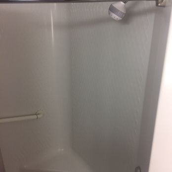 Motel 6 - Warm water, good water pressure, clean..! - Hotels Near Me - Irving, Texas