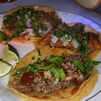 Super SERRANO’s - 2 asada tacos and 2 al pastor tacos - Food Trucks Near Me - Visalia, California Super SERRANO’s - 2 asada tacos and 2 al pastor tacos - Food Trucks Near Me - Visalia, California