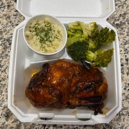 Bbq chicken breast, Mac and Cheese, Sauteed Broccoli Bbq chicken breast, Mac and Cheese, Sauteed Broccoli
