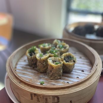Journey to the Dumpling - Midtown - Impossible Siu Mai - Chinese Near Me - Sacramento, California Journey to the Dumpling - Midtown - Impossible Siu Mai - Chinese Near Me - Sacramento, California