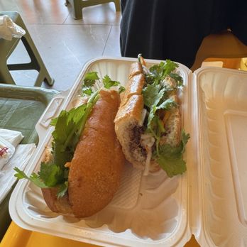 Di Di - Beef banh mi - Vietnamese Near Me - Toronto, Ontario