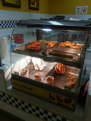Auntie Anne's by null