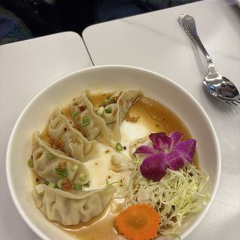 Kanlaya Thai Restaurant - Kanlaya's Potstickers - Thai Near Me - Chicago, Illinois