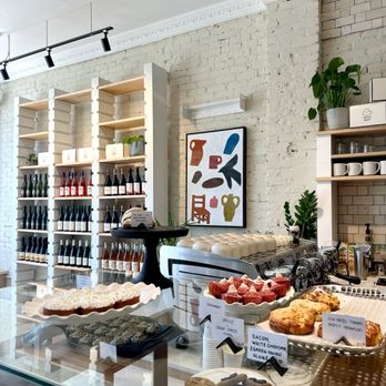 Gateau Ghost - Breakfast & Brunch Near Me - Toronto, Ontario