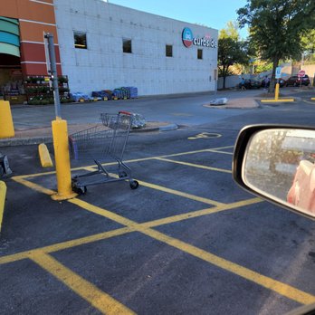 H-E-B - Curbside is starting - Grocery Near Me - Austin, Texas