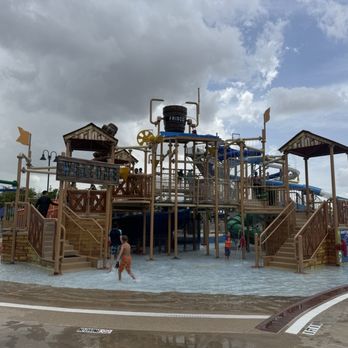 Frisco Water Park - Water dump area - Water Parks Near Me - Frisco, Texas Frisco Water Park - Water dump area - Water Parks Near Me - Frisco, Texas