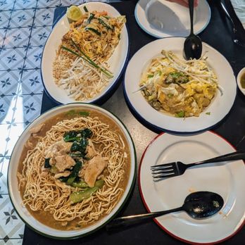 Hi Hoi Tod - Thai Near Me - Toronto, Ontario