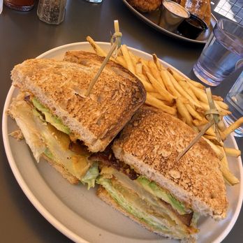 Poached Kitchen - Fried Green Tomato BTLA - Breakfast & Brunch Near Me - Irvine, California