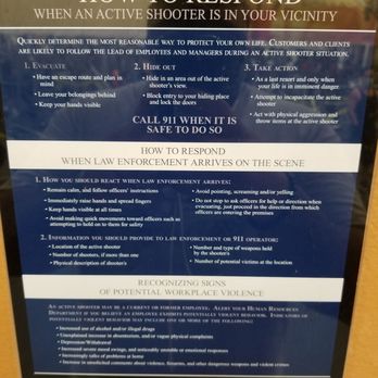 LA Fitness - These are signs you need when they're more retards than sane people - Gyms Near Me - Hollywood, Florida