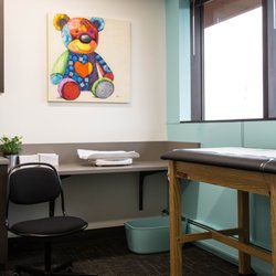Lone Tree Pediatrics - Clean and comfortable exam rooms for pleasant visits! We try our hardest to keep our facilities in top shape!